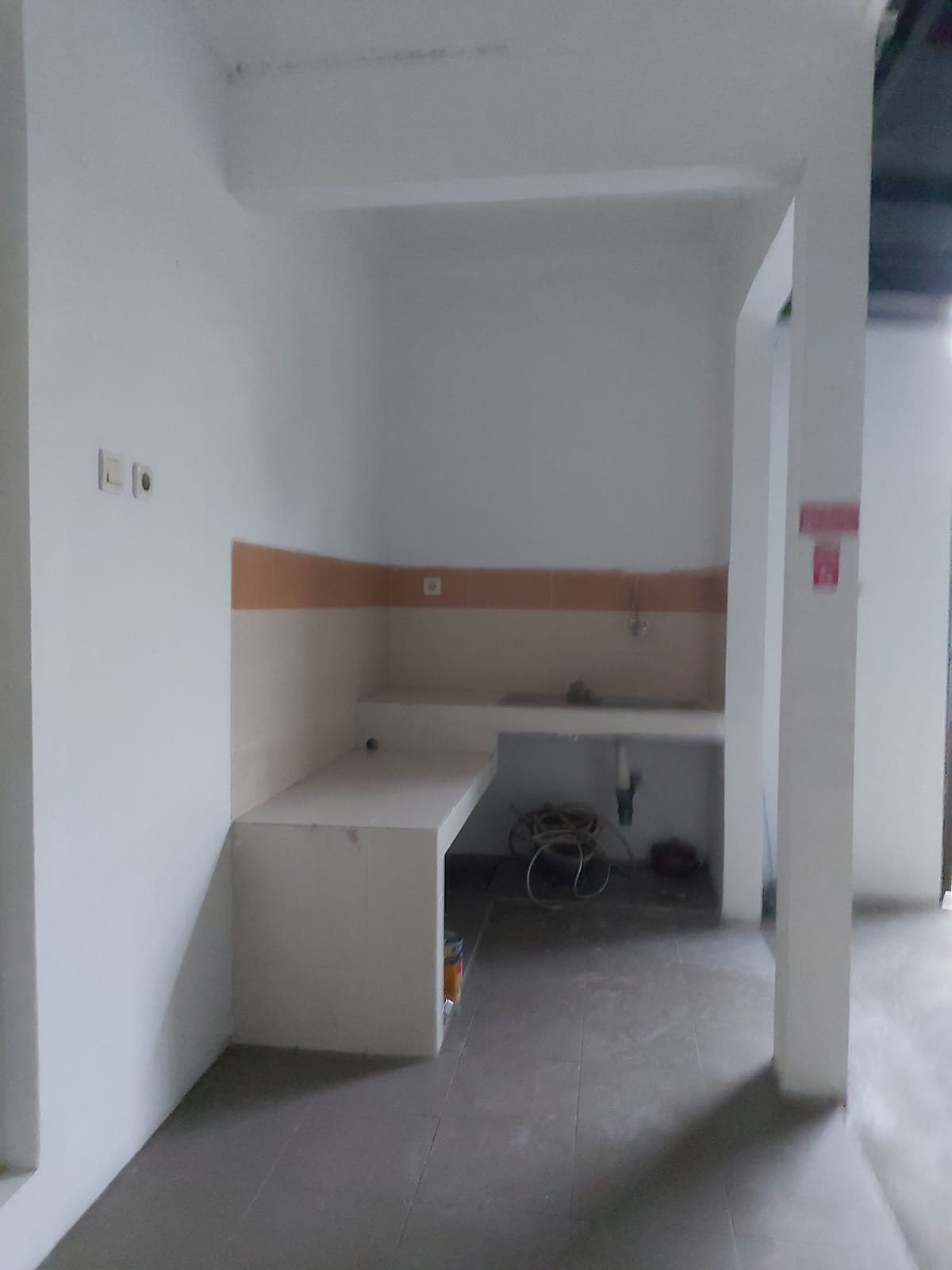 Rumah Disewakan Semi Furnished di Lippo Cikarang